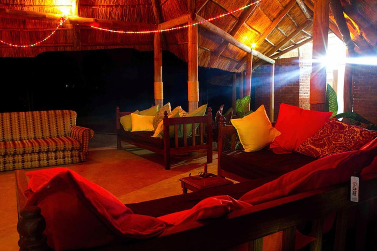 Simbamwenni Lodge And Camping Morogoro エクステリア 写真